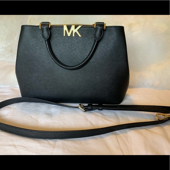 Michael Kors Sutton Medium Satchel - Picture 3 of 8